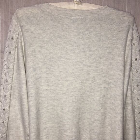 Ann Taylor L Silver Gray Cable Knit Pearled Sweater - Picture 4 of 12